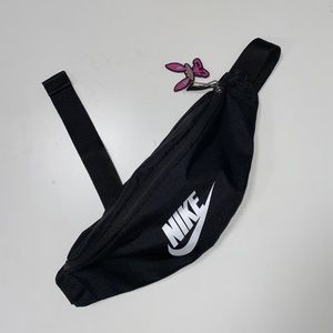 Black Nike Fanny Pack w/ Charm